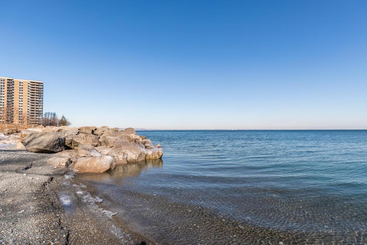 Modern Hamilton Homes Lake Ontario Shore By Globalstay מראה חיצוני תמונה